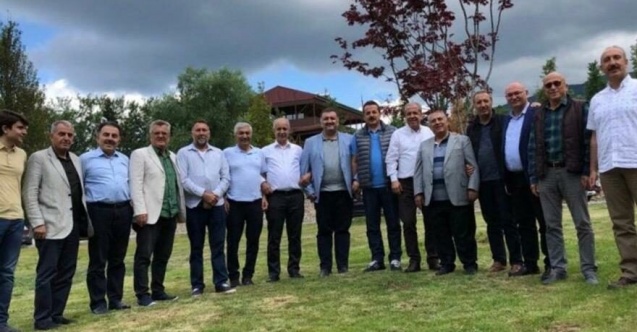 AKP’li Eski Bakan, AKP’li Belediyeyle Kaçak Villa Yüzünden Davalık Oldu